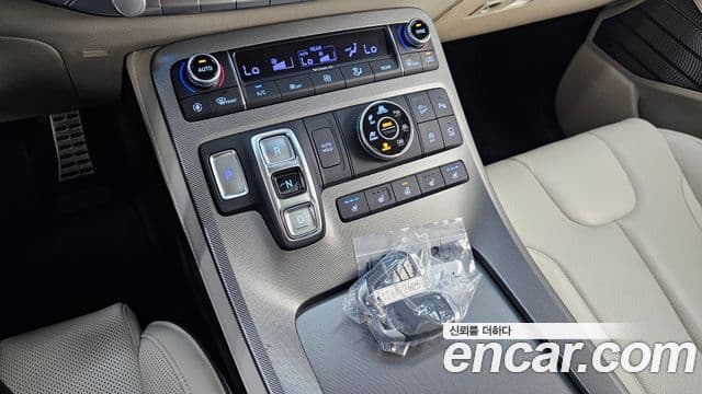 Hyundai 팰리세이드 - Салон