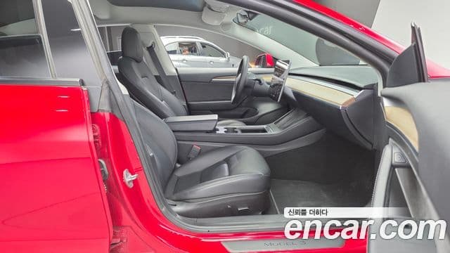 Tesla 모델 3 - Салон