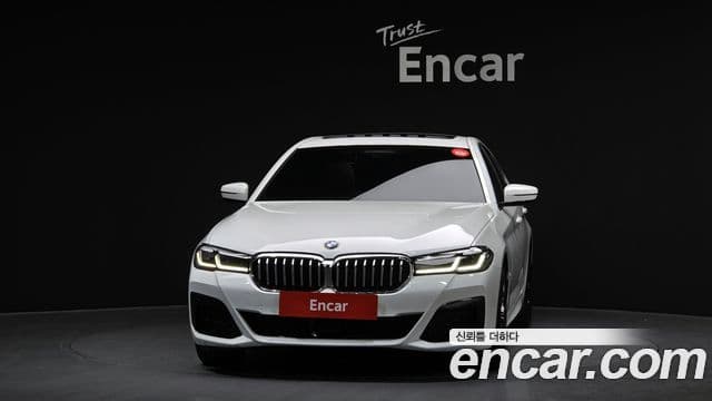 BMW 5시리즈 (G30) - Экстерьер