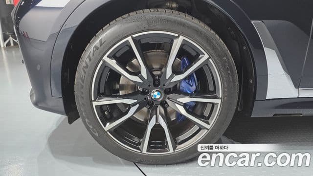 BMW X7 (G07) - Экстерьер