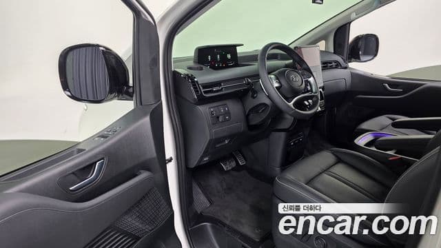 Hyundai 스타리아 - Опции