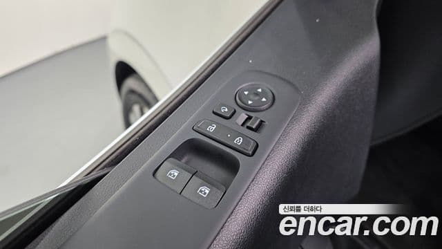 Hyundai 스타리아 - Опции