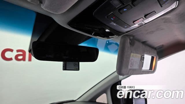 Hyundai 스타리아 - Опции