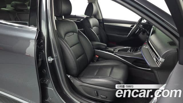 Hyundai 더 뉴 그랜저 IG - Салон