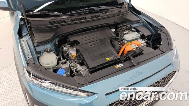 Hyundai 코나 하이브리드 - Салон