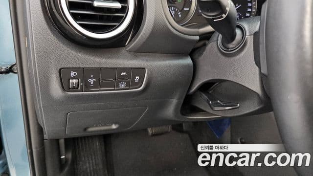 Hyundai 코나 하이브리드 - Опции