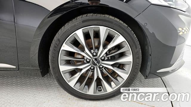 Kia K8 - Экстерьер