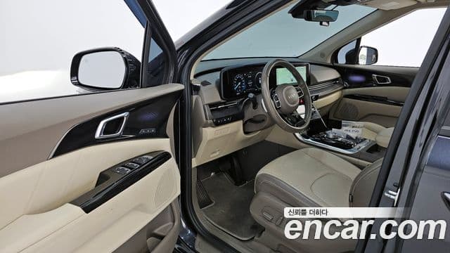 Kia 카니발 4세대 - Салон