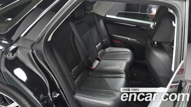 Hyundai 그랜저 (GN7) - Опции