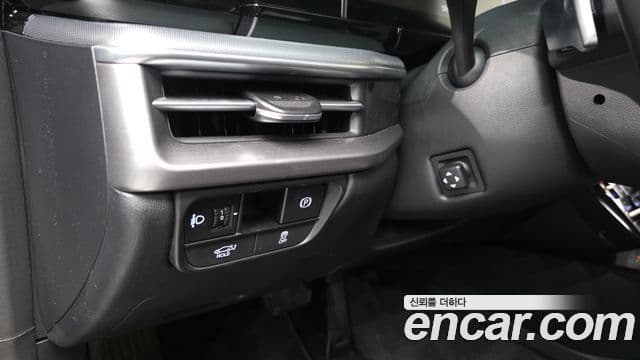 Hyundai 그랜저 (GN7) - Опции