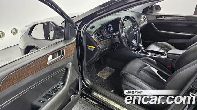 Hyundai 쏘나타 뉴 라이즈 - Опции