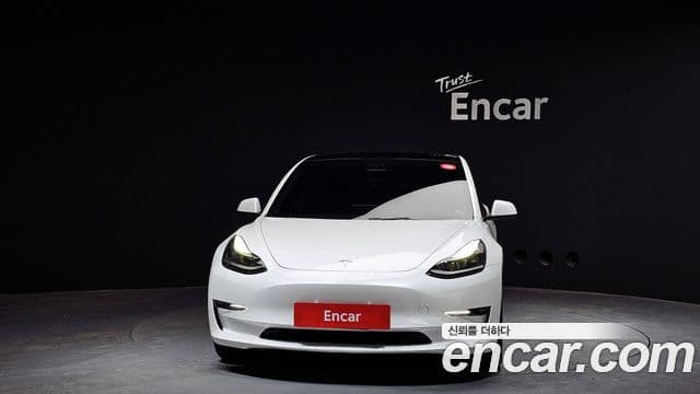Tesla 모델 3 - Экстерьер