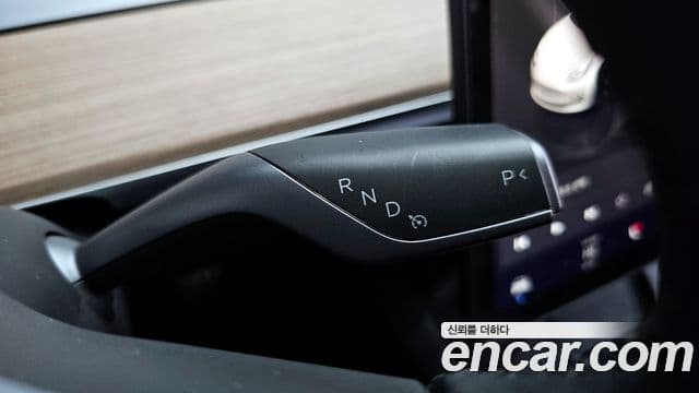 Tesla 모델 3 - Салон