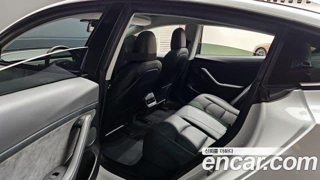 Tesla 모델 3 - Опции