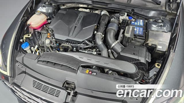 Hyundai 쏘나타 (DN8) - Салон