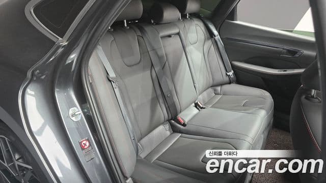 Hyundai 쏘나타 (DN8) - Опции