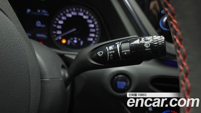 Hyundai 쏘나타 (DN8) - Опции