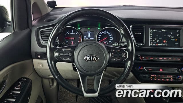 Kia 더 뉴 카니발 - Опции