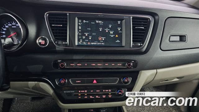 Kia 더 뉴 카니발 - Опции