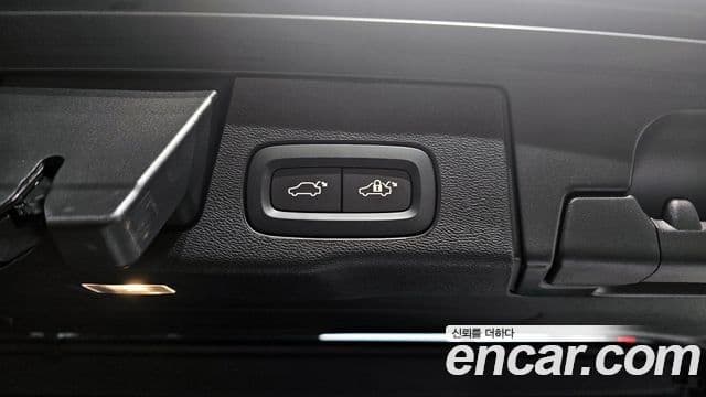 Volvo XC60 2세대 - Опции