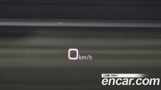 Audi e-트론 - Опции