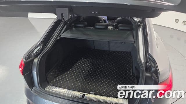 Audi e-트론 - Опции