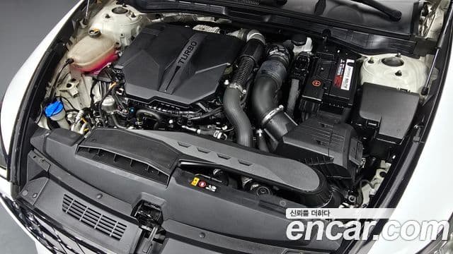 Hyundai 쏘나타 (DN8) - Салон