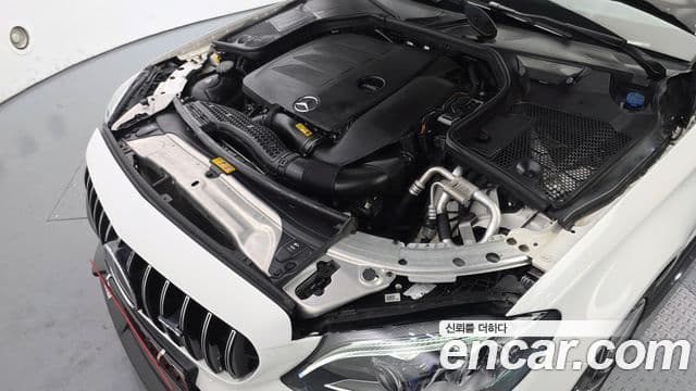 Mercedes-Benz C-클래스 W205 - Салон