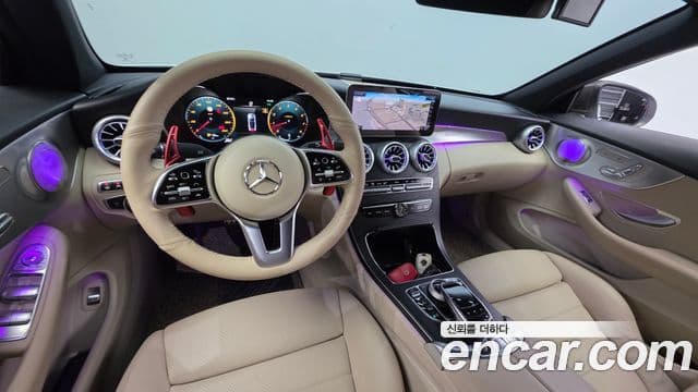Mercedes-Benz C-클래스 W205 - Салон