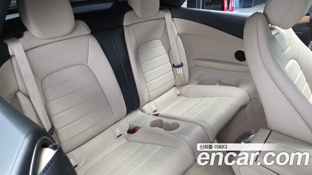 Mercedes-Benz C-클래스 W205 - Опции