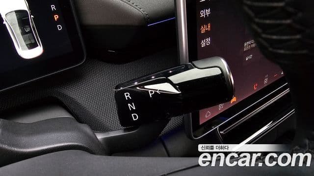 Polestar 폴스타 4 - Салон