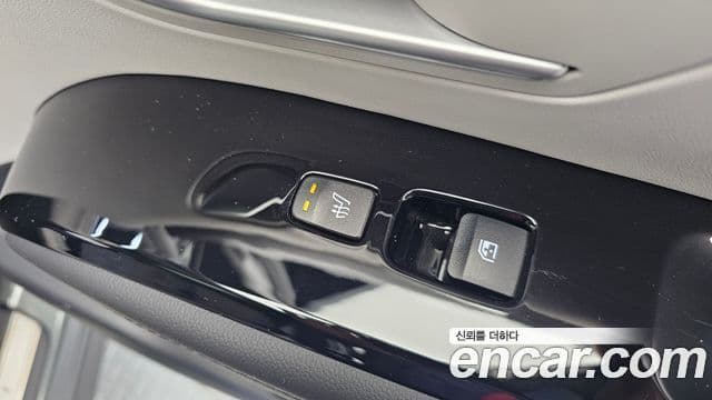 Hyundai 투싼 하이브리드 (NX4) - Опции