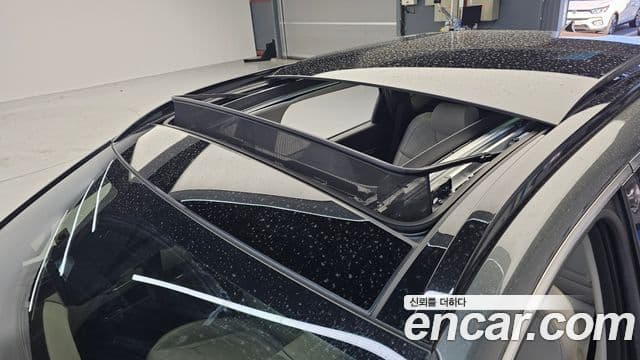 Hyundai 투싼 하이브리드 (NX4) - Опции