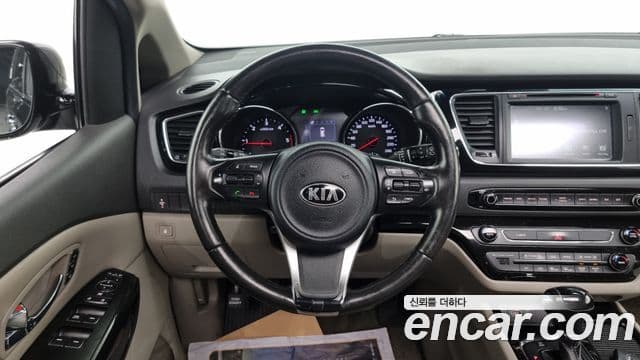 Kia 올 뉴 카니발 - Опции