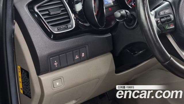 Kia 올 뉴 카니발 - Опции