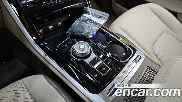 Kia 카니발 4세대 - Салон