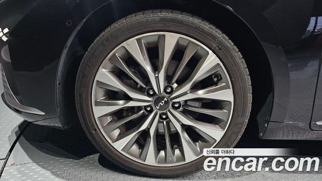 Kia K8 - Экстерьер