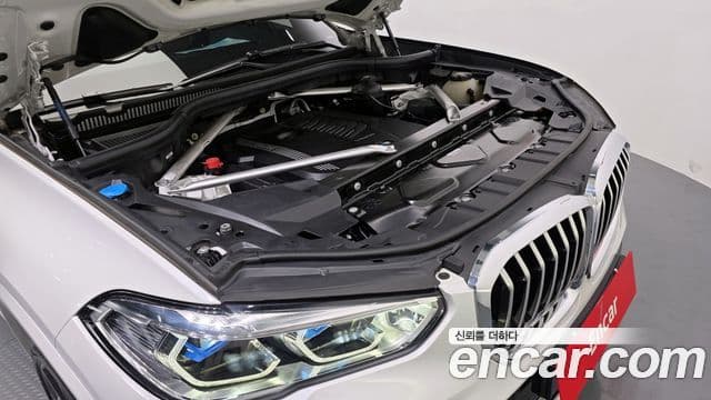 BMW X5 (G05) - Салон