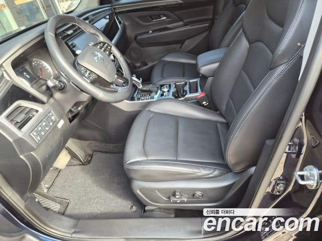 KG Mobility 뷰티풀 코란도 - Салон