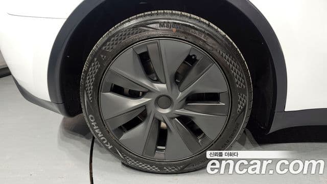 Tesla 모델 Y - Экстерьер