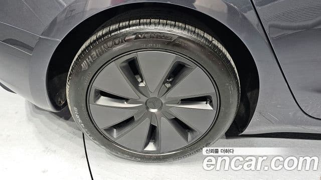 Tesla 모델 3 - Экстерьер