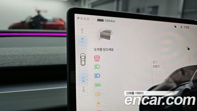 Tesla 모델 3 - Салон