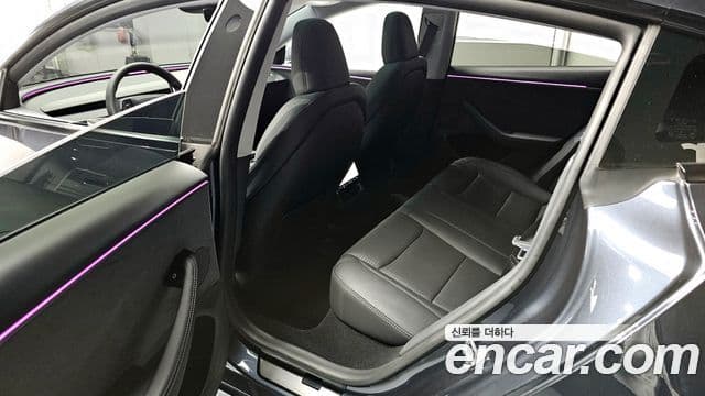 Tesla 모델 3 - Опции