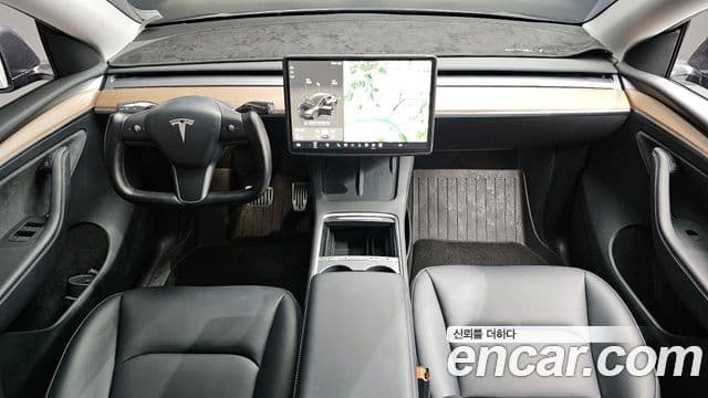 Tesla 모델 Y - Салон