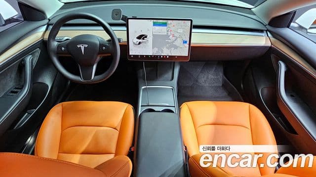 Tesla 모델 3 - Салон